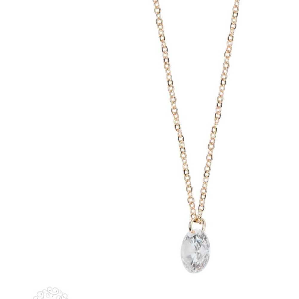 NWOT Park Lane halo necklace